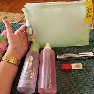 Clinique Skin/Makeup